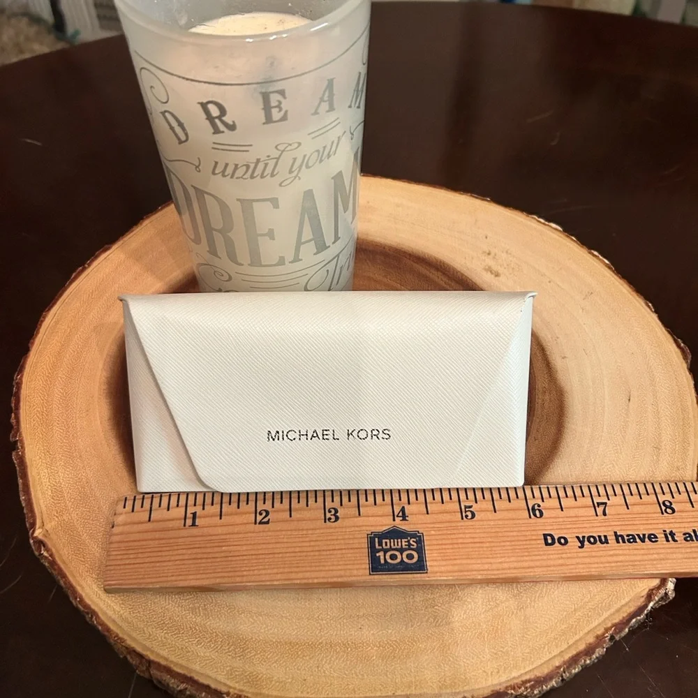 Michael Kors White Sunglasses Case Snap‎ Closure